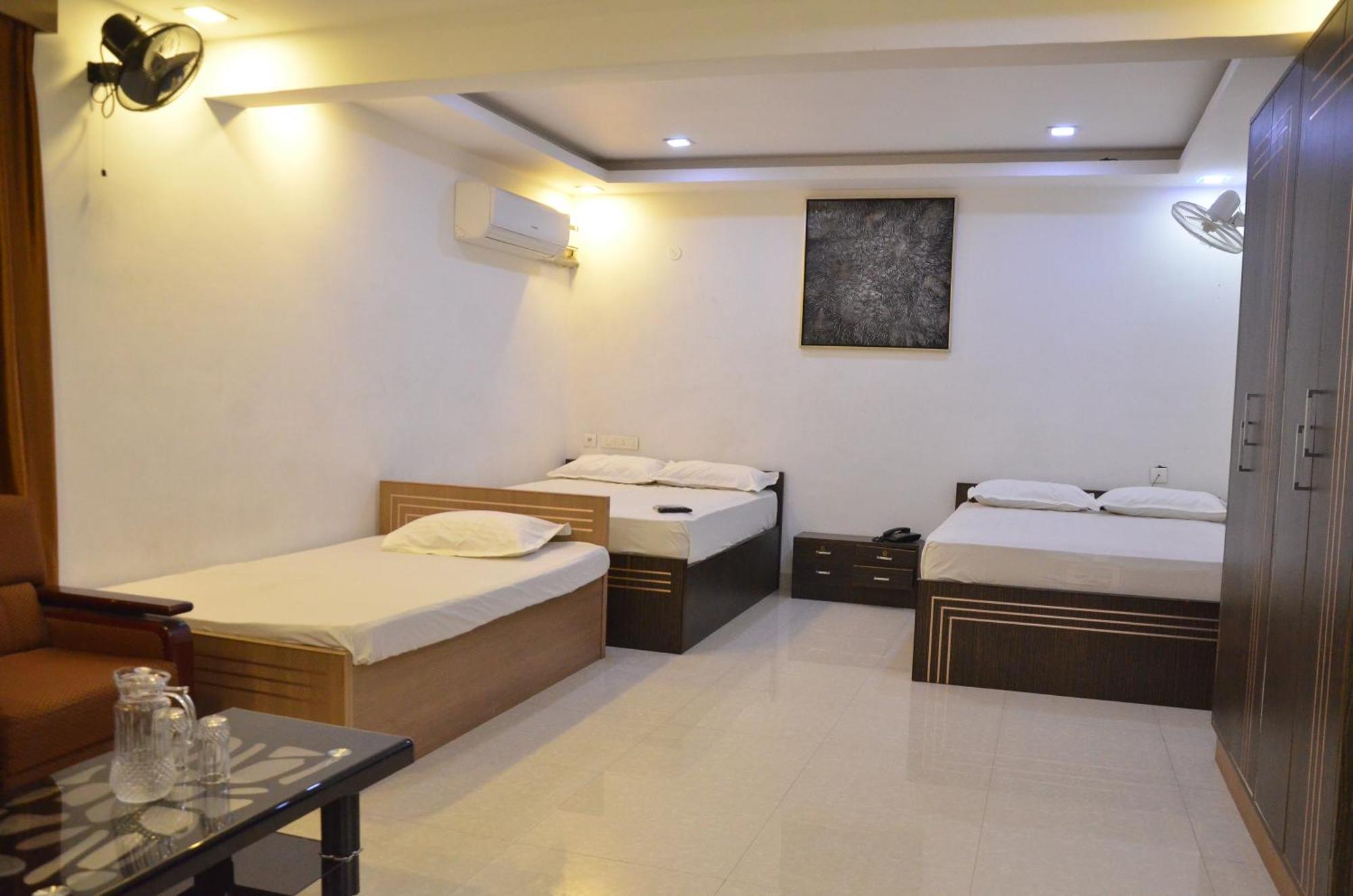 Golden Grand By Xury Hotels Tiruchchendūr Kültér fotó
