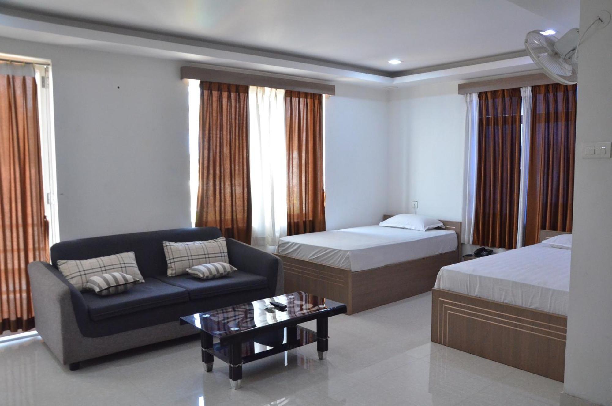 Golden Grand By Xury Hotels Tiruchchendūr Kültér fotó