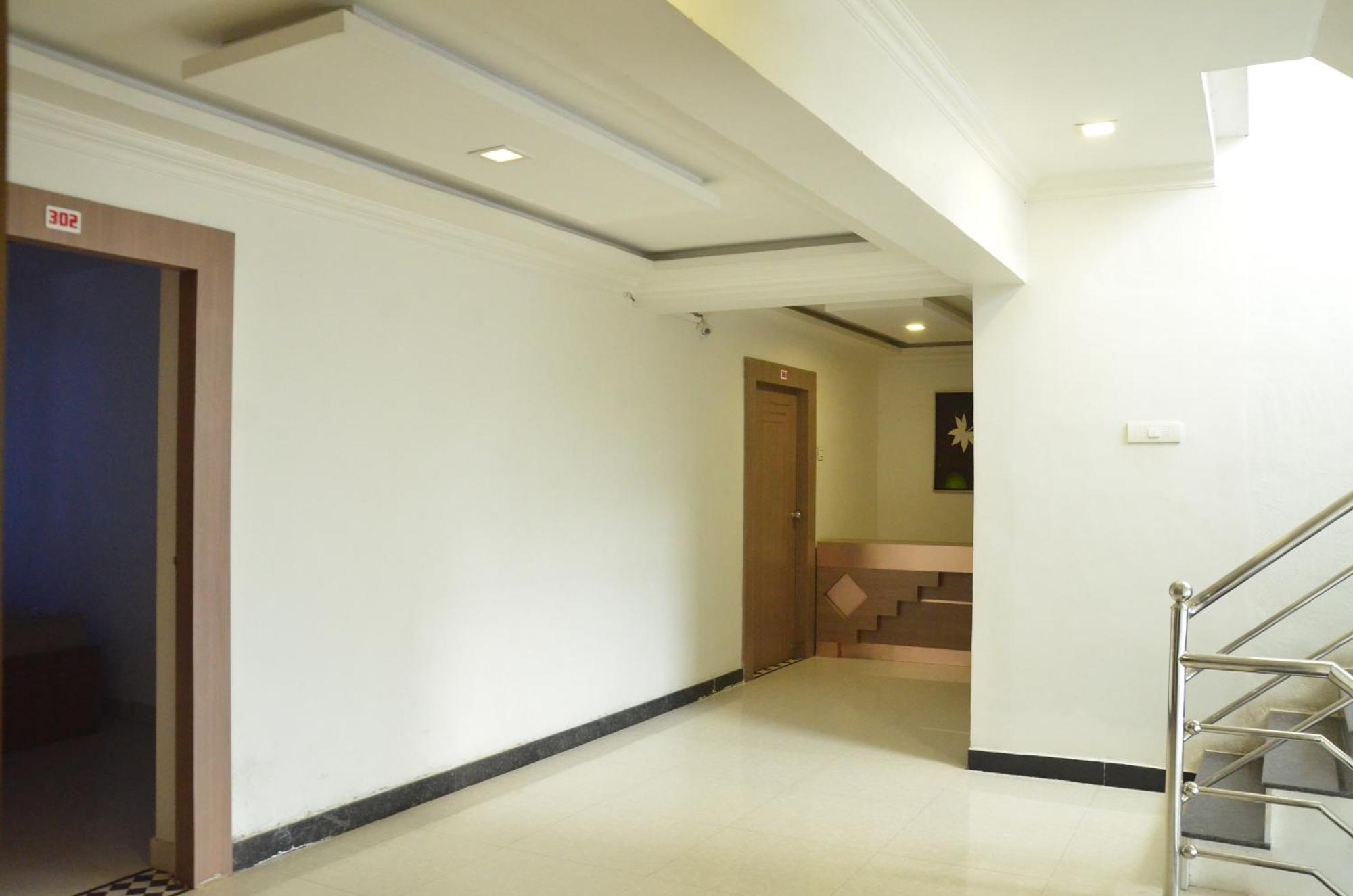 Golden Grand By Xury Hotels Tiruchchendūr Kültér fotó